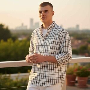 Men's RYE by Hawker Rye Short Slim Fit White Black Plaid Shirt‎ Size L Short